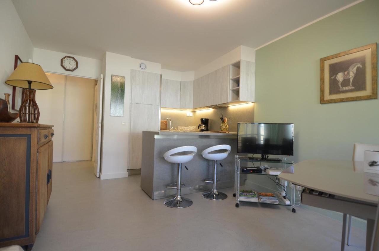 Appartement 3 Personnes Avec Coin Nuit Avec Terrasse Et Parking Quartier Du Port De Nice Nisa Exterior foto
